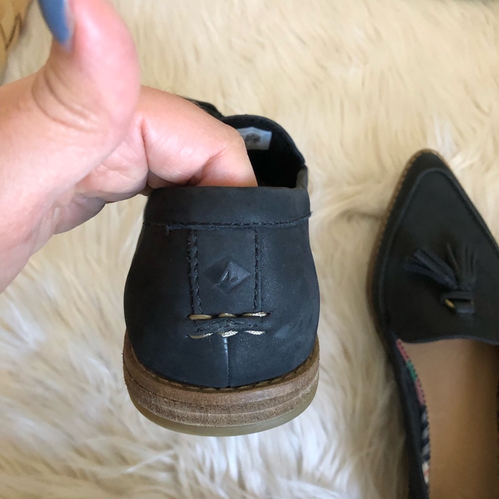 Sperry Black Tassel Loafers with Tan Sole - Picture 6 of 7